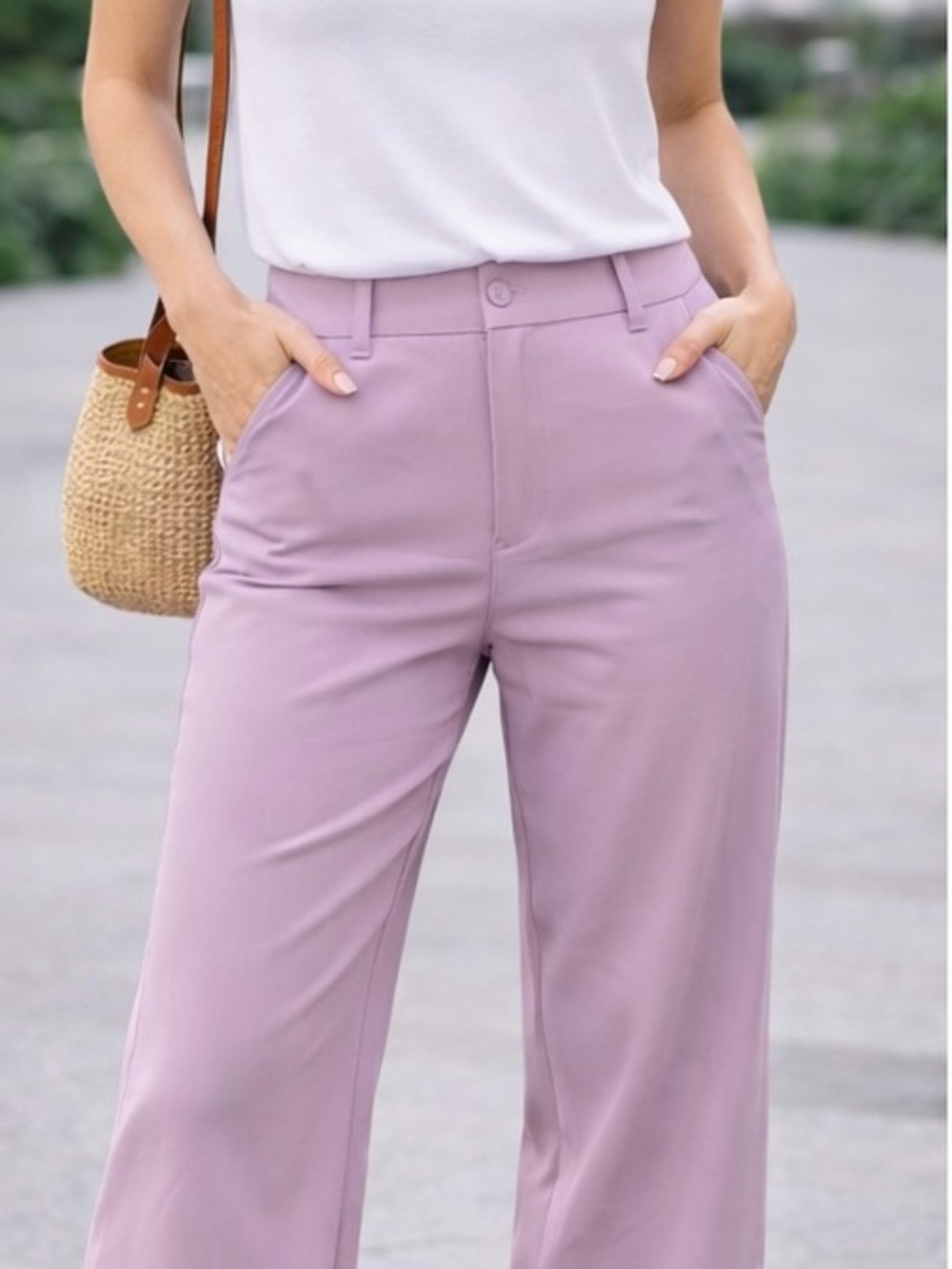 High-Waist Wide-Leg Women's Pants in Light Lilac